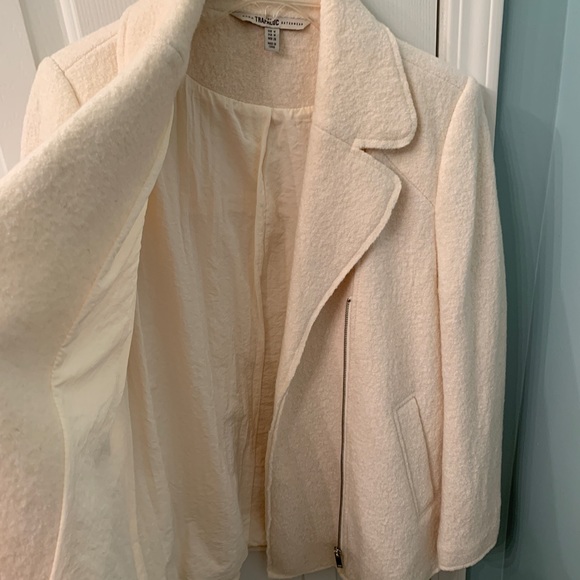 ZARA Ivory Wool Coat - Size M - Like New - Picture 4 of 6